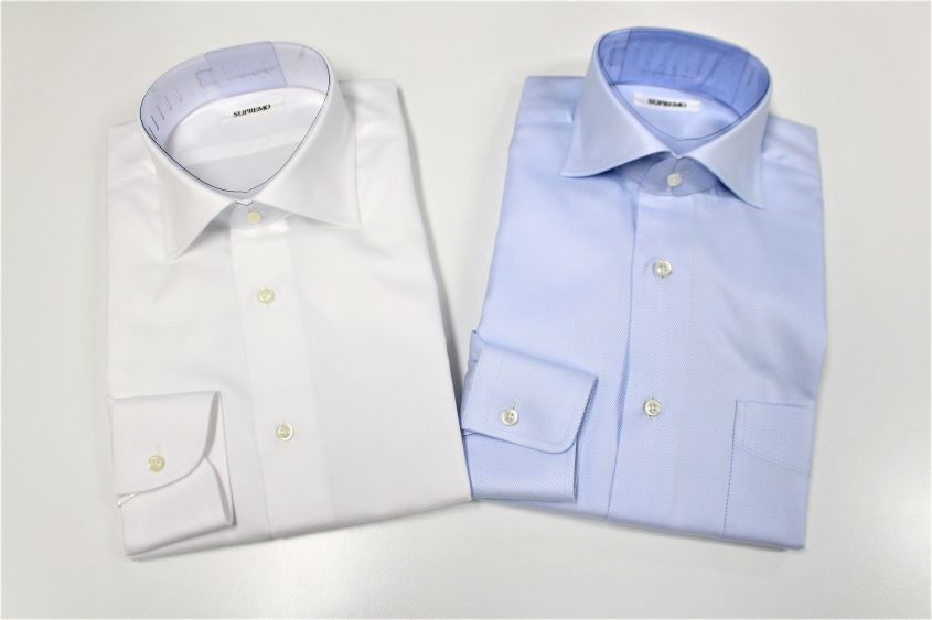 青と白のワイシャツ