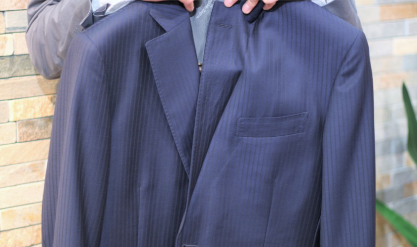 suit_lapel_iron_1