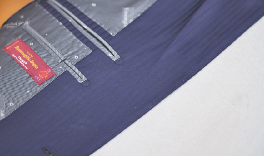 suit_lapel_iron_step6